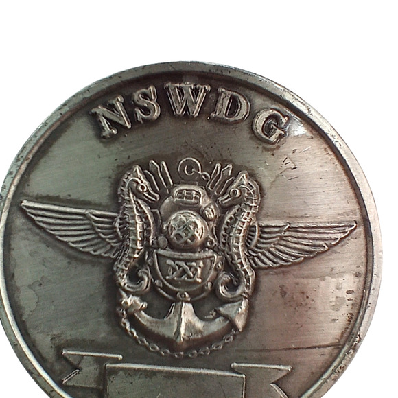 Naval Special Warfare DEVGRU SEAL Team 6 Navy Diver Jump High Challenge Coin - Picture 6 of 9